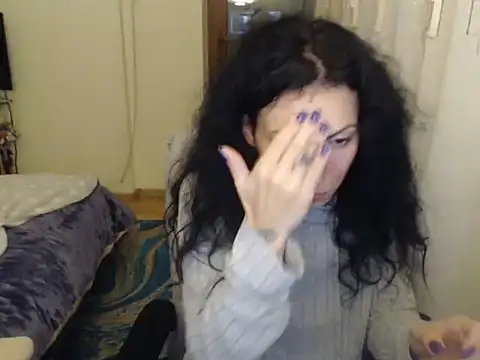 Snapshot of Emmatoo chatting on December 2025 04:23:01 PM Emmatoo online show from December 2025 04:23:01 PM