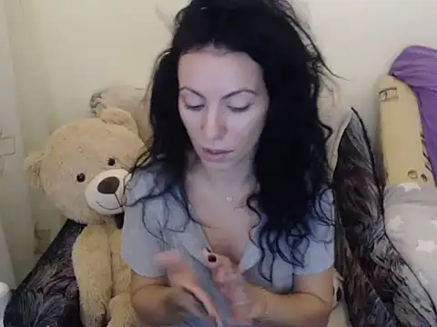 Emmatoo online show from January 2026 10:42:01 AM