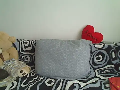 Emmatoo online show from April 2026 11:36:01 AM