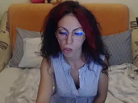 Emmatoo online show from September 2025 04:01:02 PM