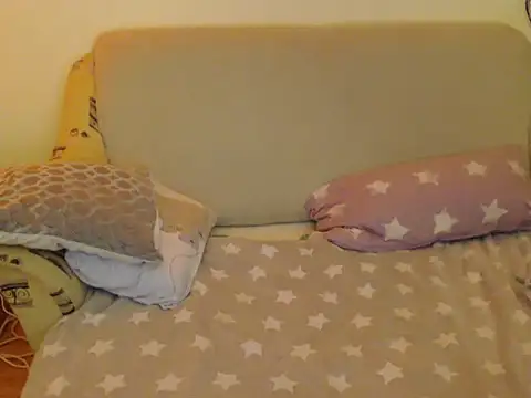 Emmatoo online show from February 2026 09:33:02 PM