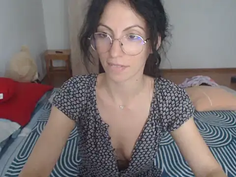 Emmatoo online show from July 2026 05:29:01 AM