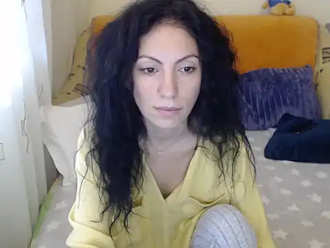 Snapshot of Emmatoo chatting on November 2025 10:48:01 AM Emmatoo online show from November 2025 10:48:01 AM