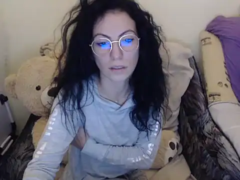 Emmatoo online show from January 2026 01:39:01 PM