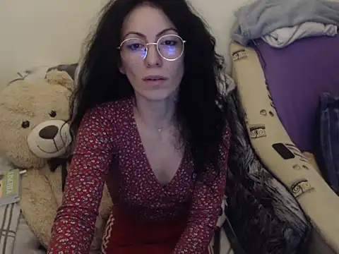 Emmatoo online show from January 2026 05:05:02 PM