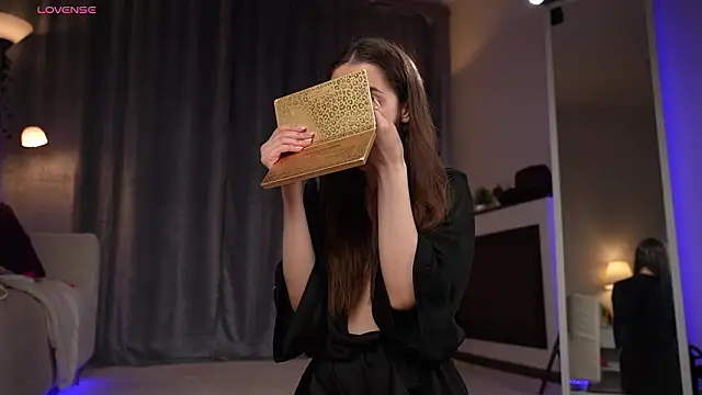 Amely Young online show from February 2026 02:22:01 AM