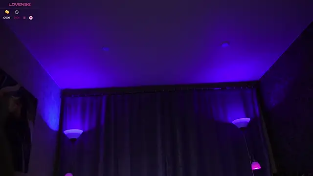 Amely Young online show from March 2025 08:08:01 AM