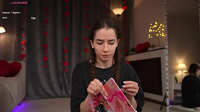 Amely Young online show from February 2026 02:12:01 AM