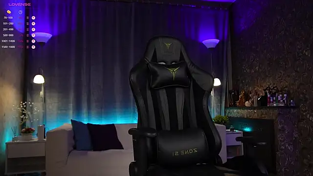 Amely Young online show from March 2025 06:14:02 AM