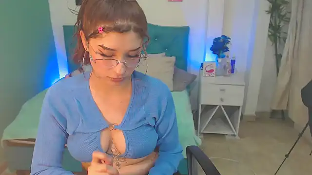 Cinthya-Gomez6 online show from February 2025 03:10:02 PM