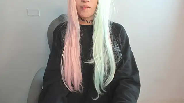 Snapshot of celestica_rose chatting on March 2025 07:53:01 AM celestica rose online show from March 2025 07:53:01 AM