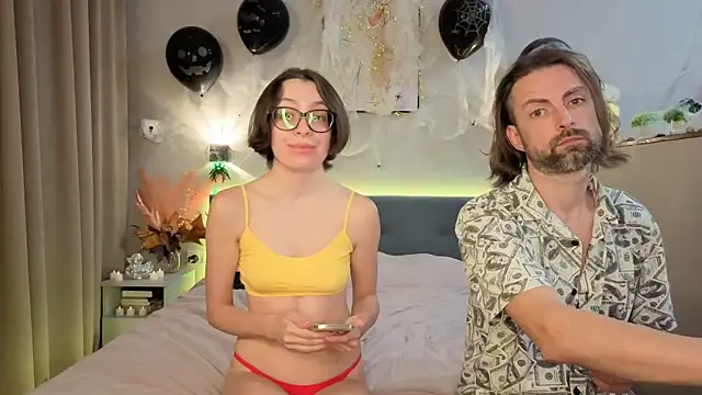 Snapshot of Verh_i_niz_ chatting on November 2025 10:21:01 PM Verh i niz online show from November 2025 10:21:01 PM