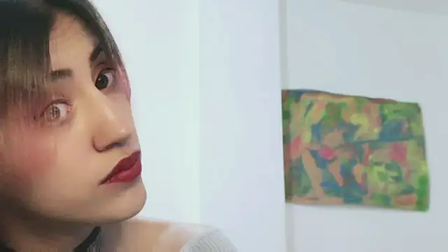 linnie  online show from March 2025 08:50:02 AM