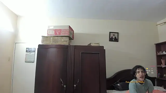 linnie  online show from February 2026 12:21:02 AM