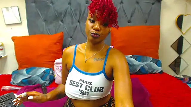SAVAGExBOO online show from March 2025 10:09:02 PM