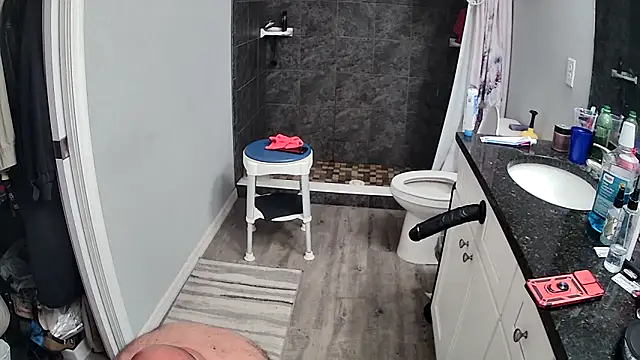 lou63ponce online show from March 2026 07:37:01 PM