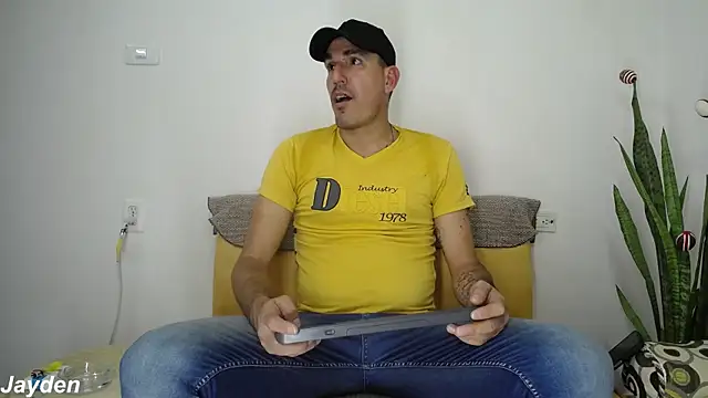 jayydenandjacob online show from November 2025 06:52:01 PM