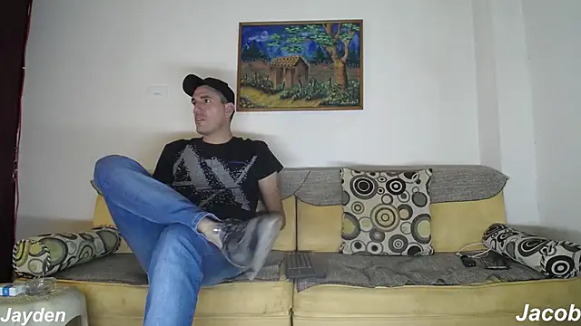 Snapshot of jayydenandjacob chatting on June 2026 06:14:02 PM jayydenandjacob online show from June 2026 06:14:02 PM