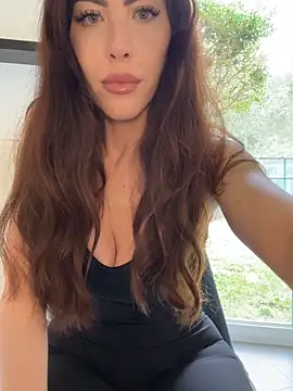 Snapshot of Eyline chatting on March 2026 02:21:01 PM Eyline online show from March 2026 02:21:01 PM