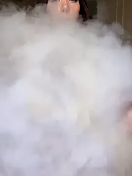 Eyline online show from September 2025 03:50:01 PM