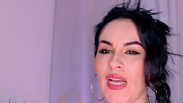 Pamela Rosal online show from June 2026 01:33:02 PM