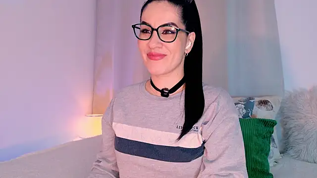 Pamela Rosal online show from June 2026 12:01:02 AM