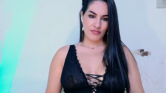 Pamela Rosal online show from January 2026 01:23:02 AM