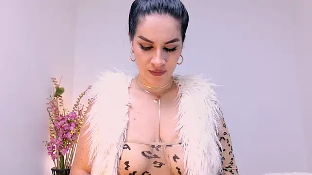 Pamela Rosal online show from December 2025 12:40:01 PM