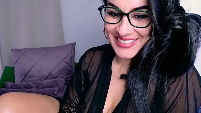 Pamela Rosal online show from May 2026 01:44:01 AM