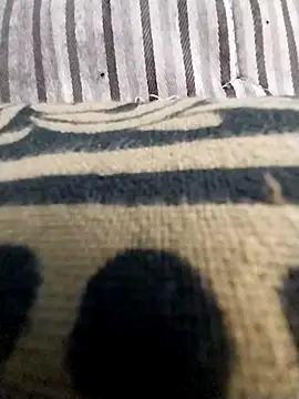 Snapshot of Divyansh_27 chatting on January 2025 11:32:02 AM Divyansh 27 online show from January 2025 11:32:02 AM