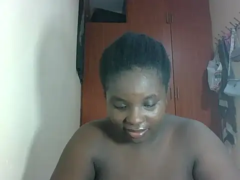 hotebbbyy online show from April 2026 05:06:02 PM