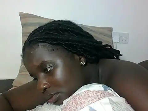 hotebbbyy online show from September 2025 06:31:02 AM