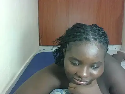 hotebbbyy online show from March 2026 05:07:02 PM