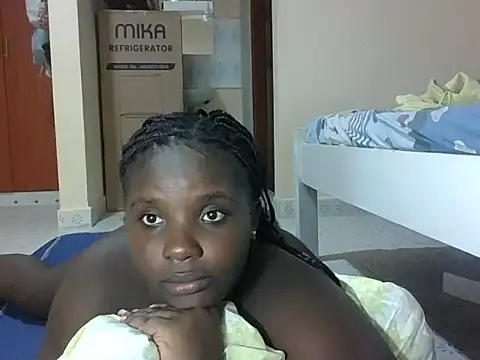 hotebbbyy online show from January 2026 05:05:01 PM