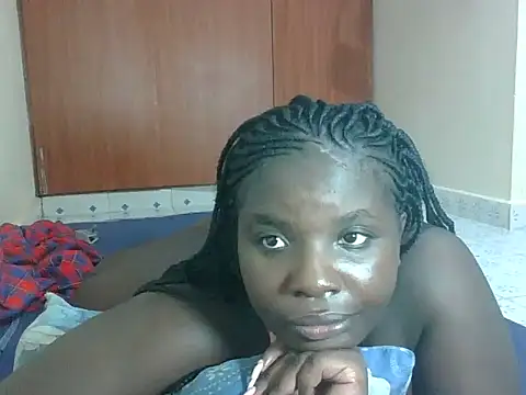 hotebbbyy online show from March 2026 05:23:01 PM