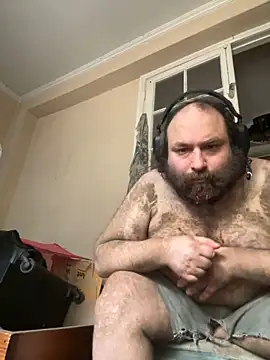 Snapshot of hairyhulk chatting on October 2025 08:11:02 PM hairyhulk online show from October 2025 08:11:02 PM