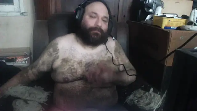 Snapshot of hairyhulk chatting on October 2025 04:02:02 AM hairyhulk online show from October 2025 04:02:02 AM