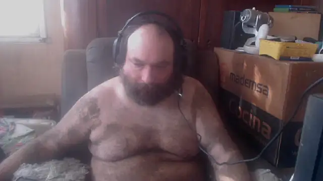 Snapshot of hairyhulk chatting on October 2025 08:10:02 PM hairyhulk online show from October 2025 08:10:02 PM