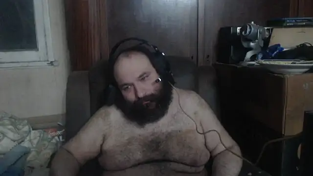 Snapshot of hairyhulk chatting on January 2025 07:51:02 AM hairyhulk online show from January 2025 07:51:02 AM