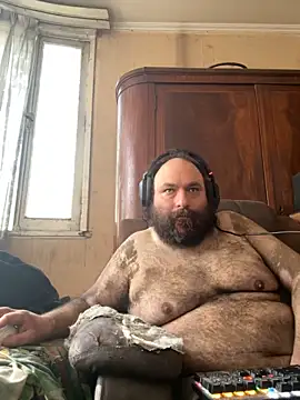 Snapshot of hairyhulk chatting on October 2025 08:22:02 PM hairyhulk online show from October 2025 08:22:02 PM