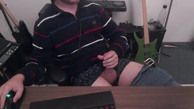 Snapshot of 050kek2 chatting on October 2025 03:24:01 PM 050kek2 online show from October 2025 03:24:01 PM