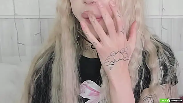 Snapshot of Joy_Barker chatting on December 2025 01:34:02 PM Joy Barker online show from December 2025 01:34:02 PM