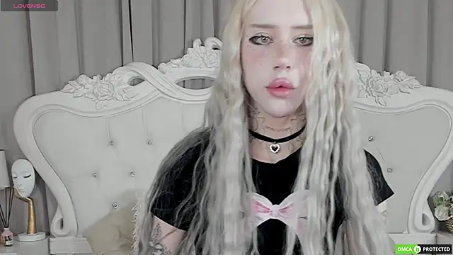 Snapshot of Joy_Barker chatting on November 2025 03:10:02 AM Joy Barker online show from November 2025 03:10:02 AM