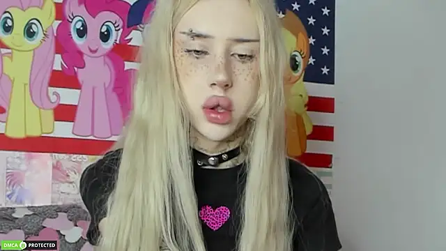 Joy Barker online show from March 2026 01:18:02 PM