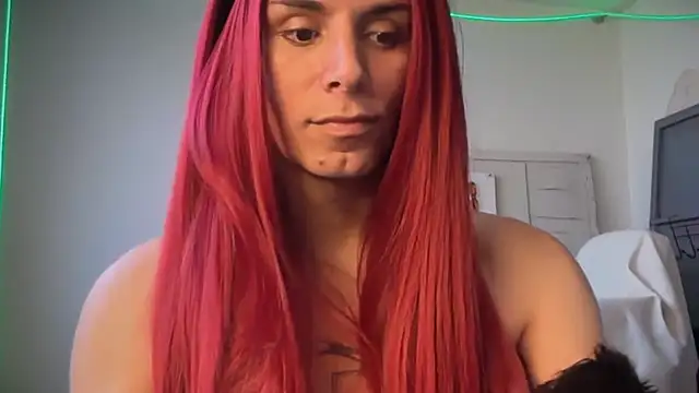 Snapshot of Thematrioshkaoficial24 chatting on November 2025 09:08:01 PM Thematrioshkaoficial24 online show from November 2025 09:08:01 PM