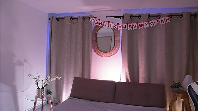 Sara albrecht online show from February 2025 01:27:01 PM