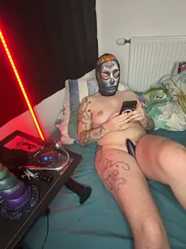 SaihtamX online show from February 2026 09:23:01 PM