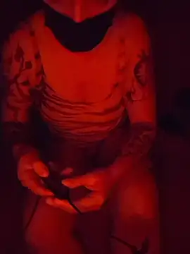 SaihtamX online show from November 2025 03:49:02 AM