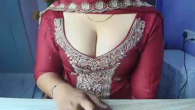 KhwahisHH online show from November 2025 10:08:02 AM