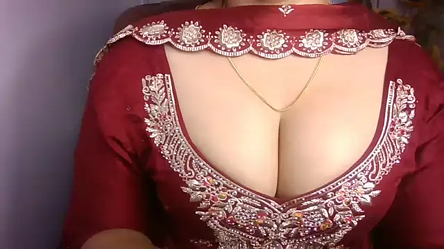 KhwahisHH online show from November 2025 03:21:02 AM